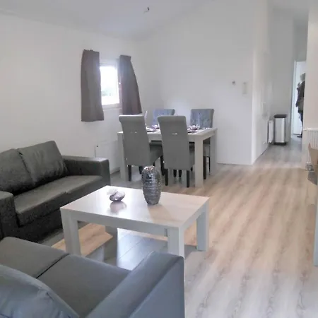 펜션 Holiday Home Droompark Buitenhuizen.7 *